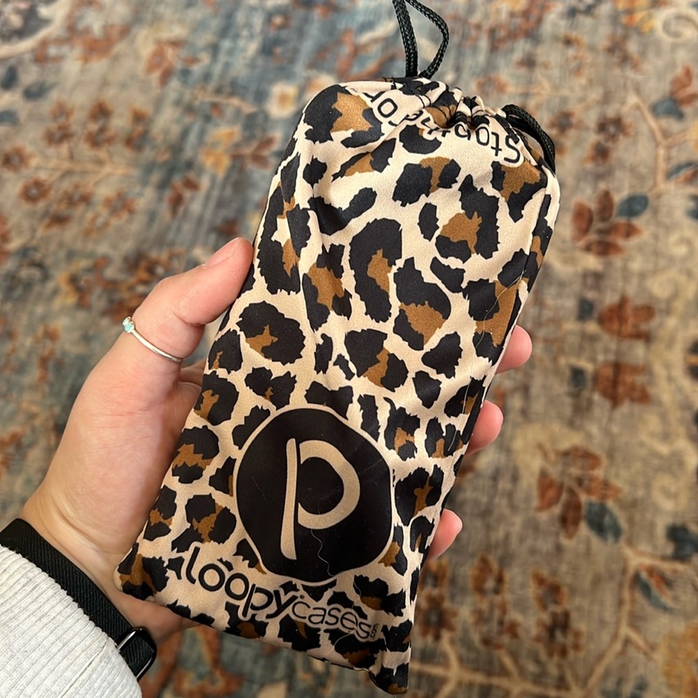 Loopy iPhone 13 Pro Max case